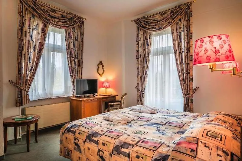 Hotel Bel Air Trail & Wellness Echternach 4*,  Luxembourg